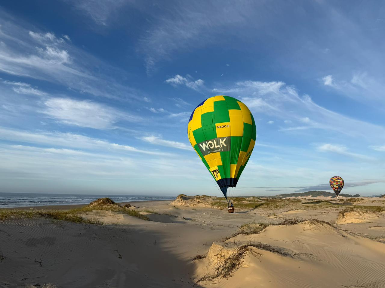 Paisagem de Torres com balões